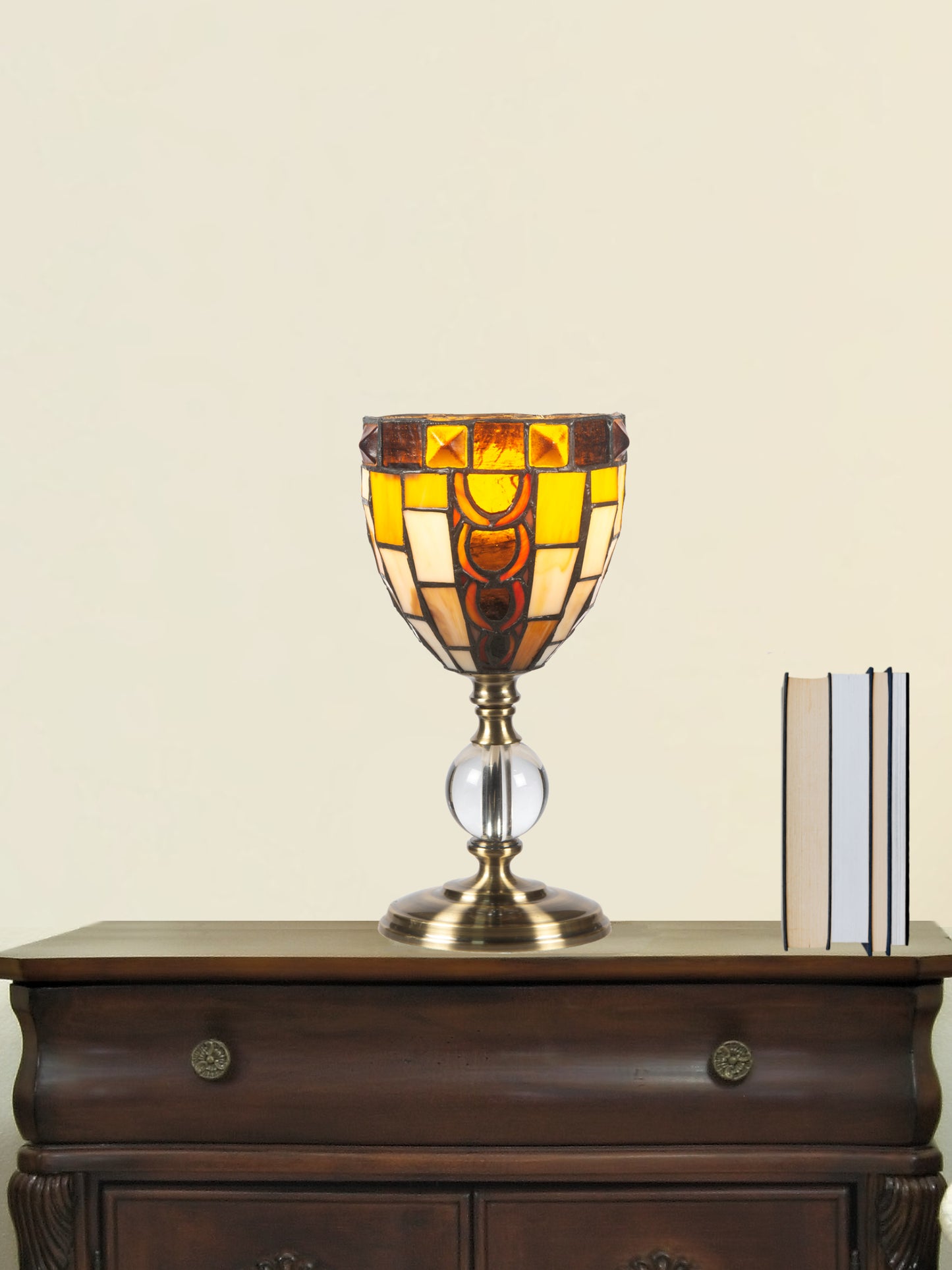 Vienne Tiffany Accent Lamp