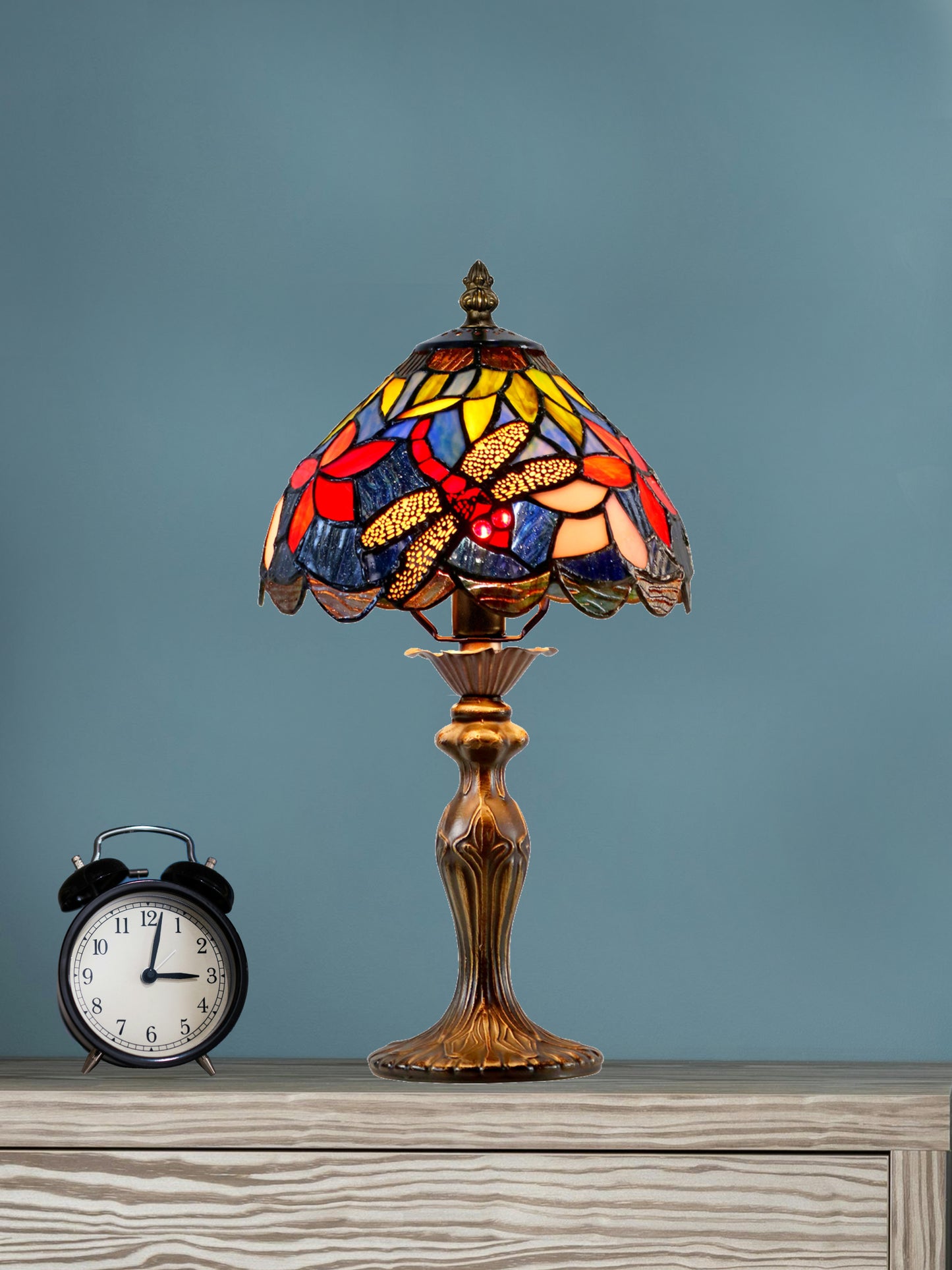 Borrdego Tiffany Accent Lamp